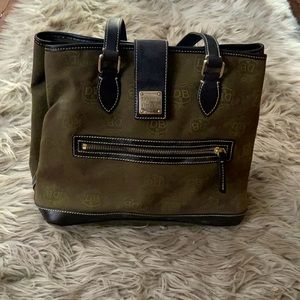 Dooney & Bourke Purse